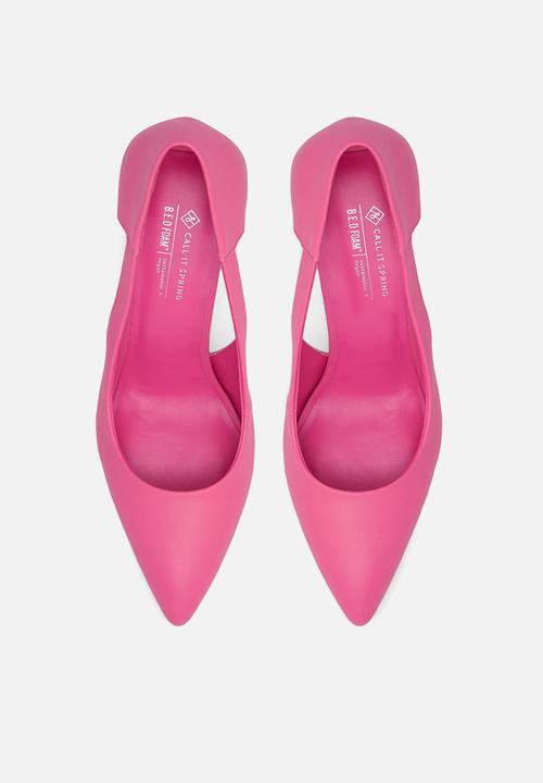 Call It Spring - Laurelle court heel - bright pink
