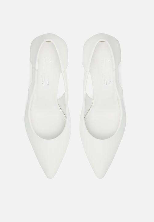 Call It Spring - Laurelle court heel - white