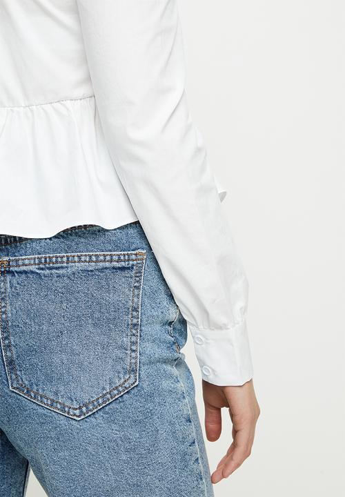 Glamorous - Oversized collar tiered shirt - white