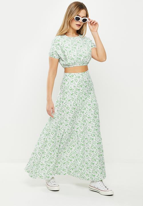 Glamorous - Ditsy print maxi skirt co-ord - green