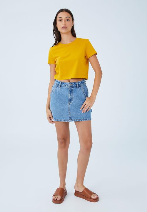 Cotton On - The baby tee - trophy gold