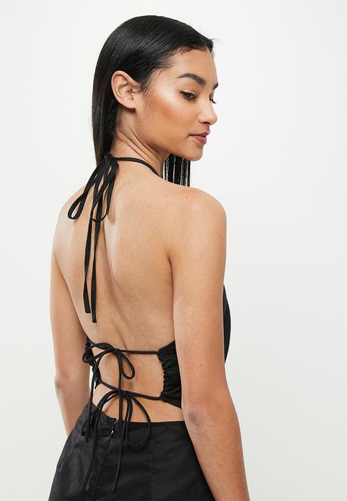 Glamorous - Petite halter neck back tie mini dress - black