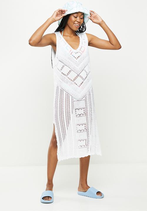 dailyfriday - Side slit low v-neck kaftan - white