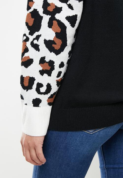 Stella Morgan - Animal printed sleeve knit jersey - black