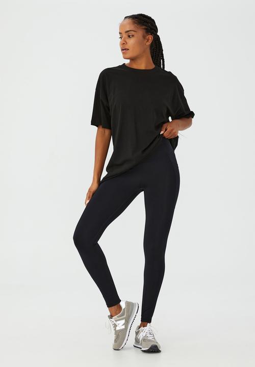 Cotton On - Oversized active tshirt - black
