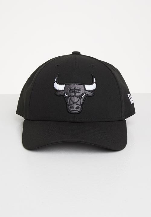 New Era - 940 Monochrome Chicago Bulls - black 