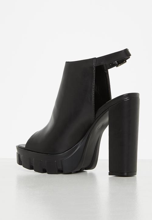 Rock & Co - Onyx 1 ankle tie block heel - black
