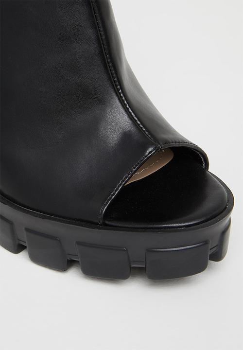 Rock & Co - Onyx 1 ankle tie block heel - black