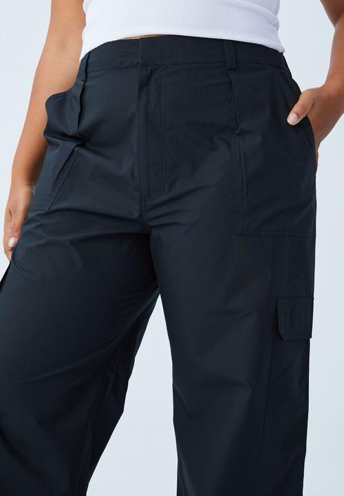 Cotton On - Curve scout cargo pant - black