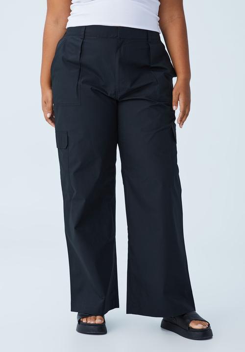 Cotton On - Curve scout cargo pant - black