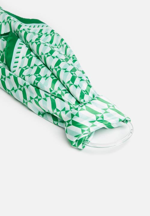 Rubi - Versatile scarf - green sia geo