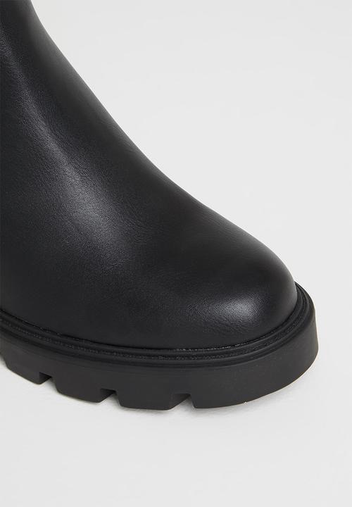 Missguided - Cleated heel chelsea boot - black