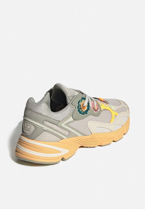 adidas Originals - Astir - secret gardens