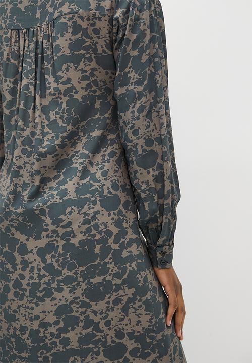 edit - Collumn collar shirt dress - smudged greys