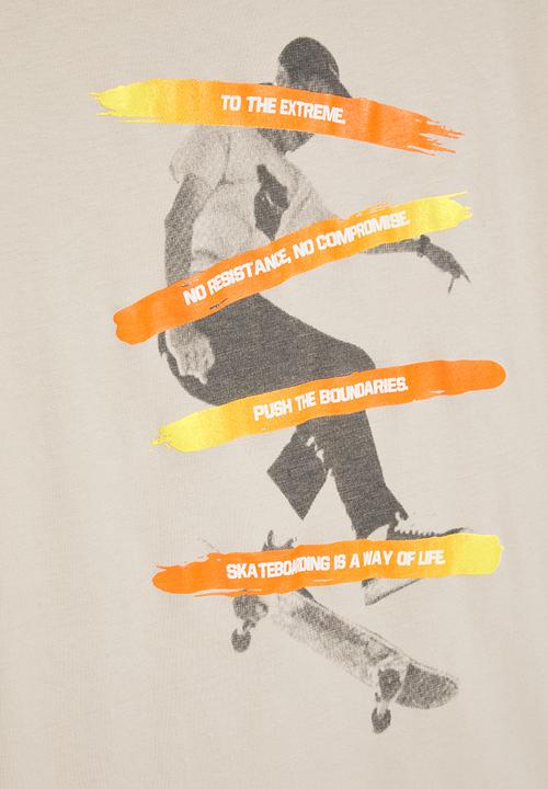 Rebel Republic - Graphic tee - neutral 