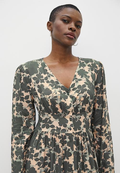 edit - Boho V-neck button down maxi - pink sage floral