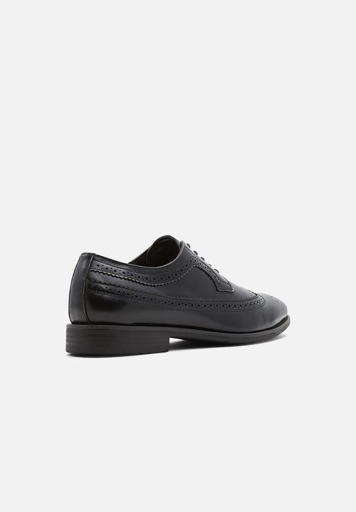 Call It Spring - Sera - black