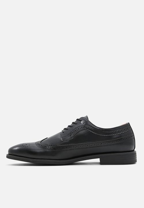 Call It Spring - Sera - black