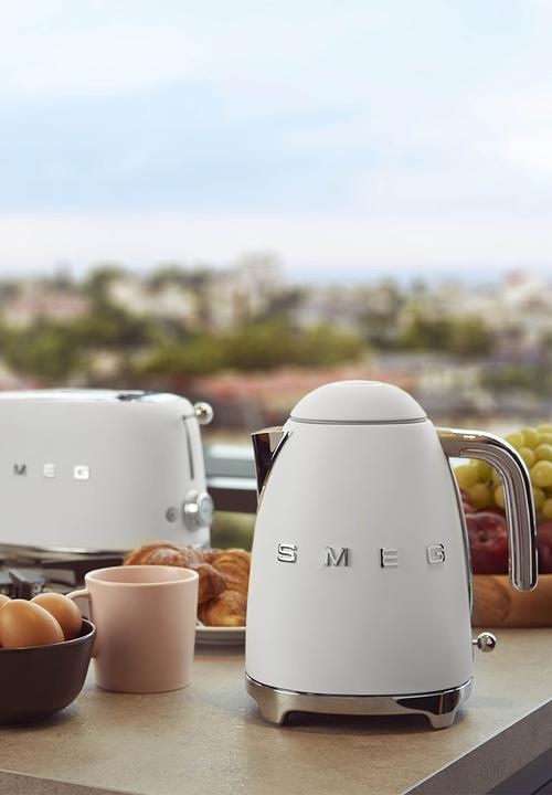 smeg - Retro style kettle - matte white
