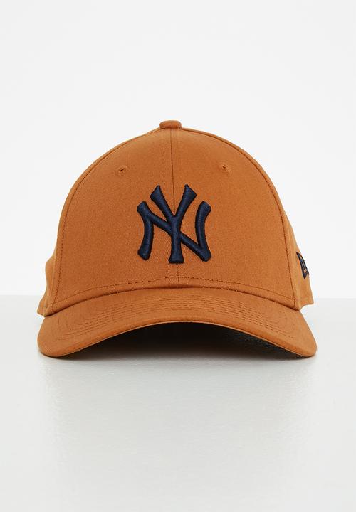 New Era - 3930 league essential neyyan - rust