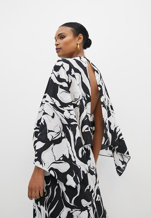 MILLA - Caped sleeve dress - black & white