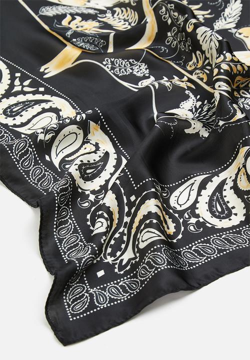 Superbalist - Bandana print neckerchief - black