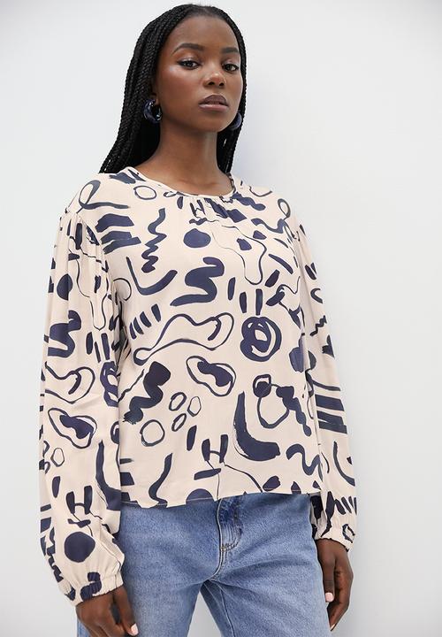 Superbalist - Dramatic sleeve shell - art class print