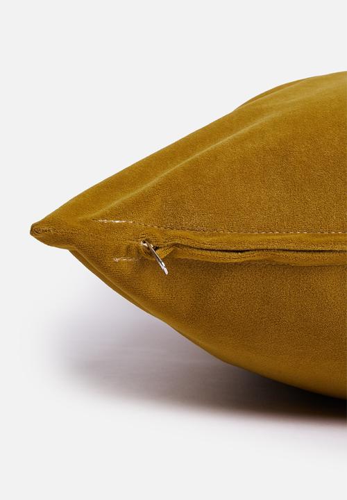 Sixth Floor - Lavish cushion cover - honey