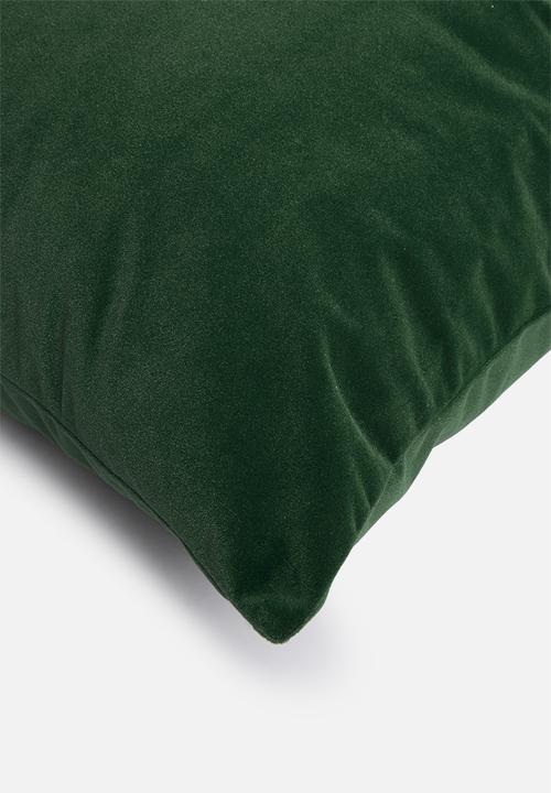 Sixth Floor - Lavish cushion cover - pineneedle