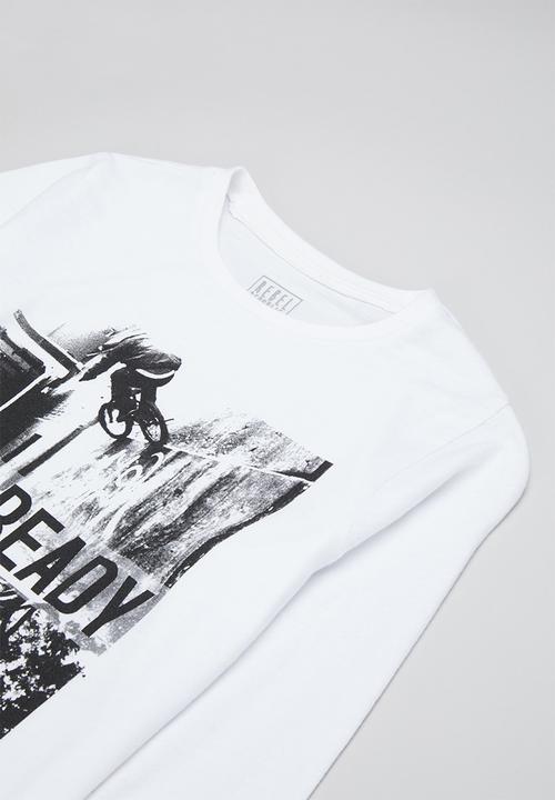 Rebel Republic - Graphic tee - white