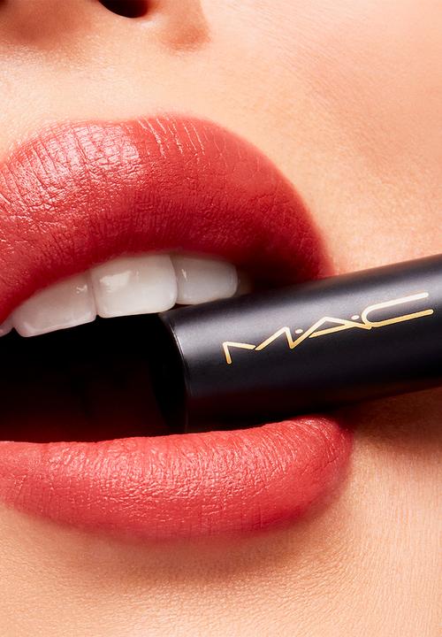 MAC - Powder Kiss Velvet Blur Slim Stick - Sweet Cinnamon