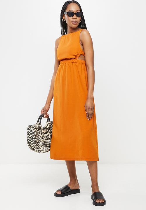 dailyfriday - Open back midi dress - tan