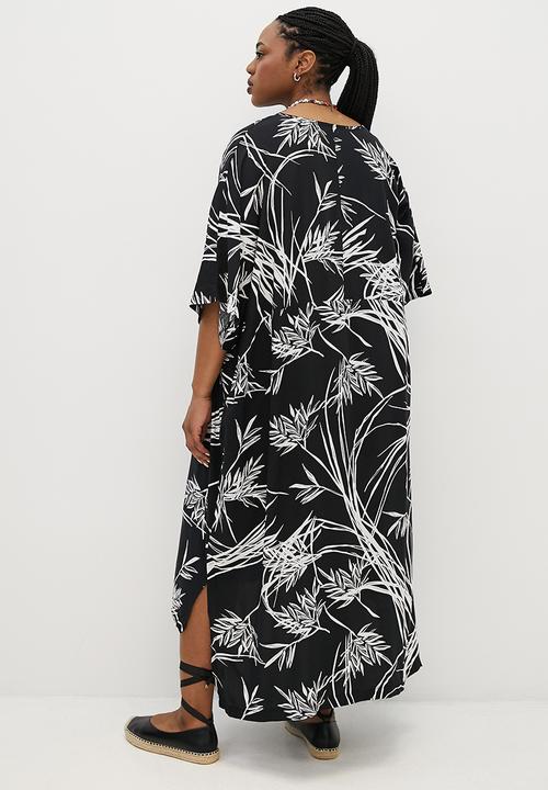 edit Plus - V-neck step hem maxi - black