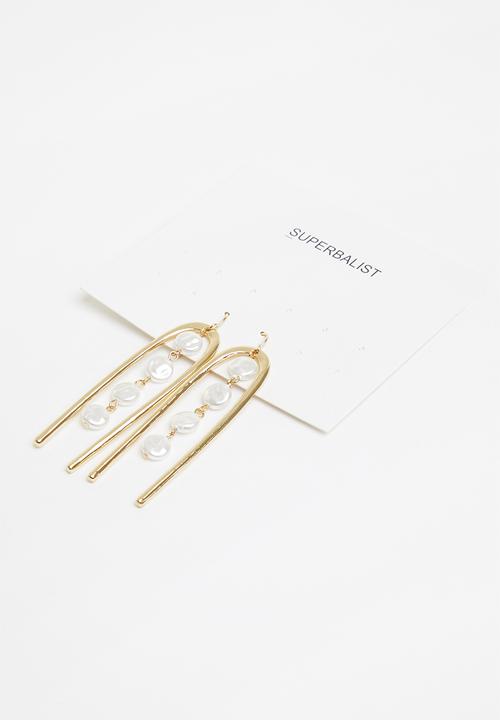 Superbalist - Dana statement earrings - gold & cream