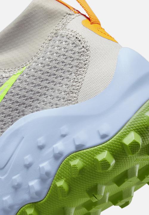 Nike - Wildhorse 7 - lt iron ore/volt-cobblestone-kumquat