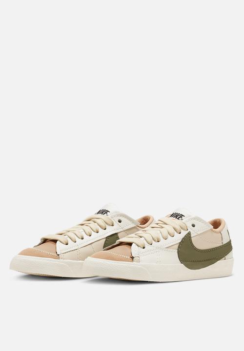 Nike - Nike blazer low '77 jumbo - sanddrift/medium olive-light silver