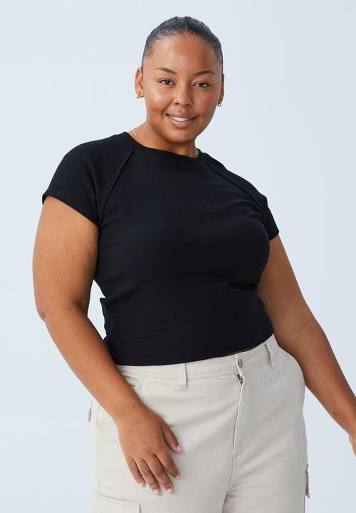 Cotton On - Curve amber raglan short sleeve tee - black