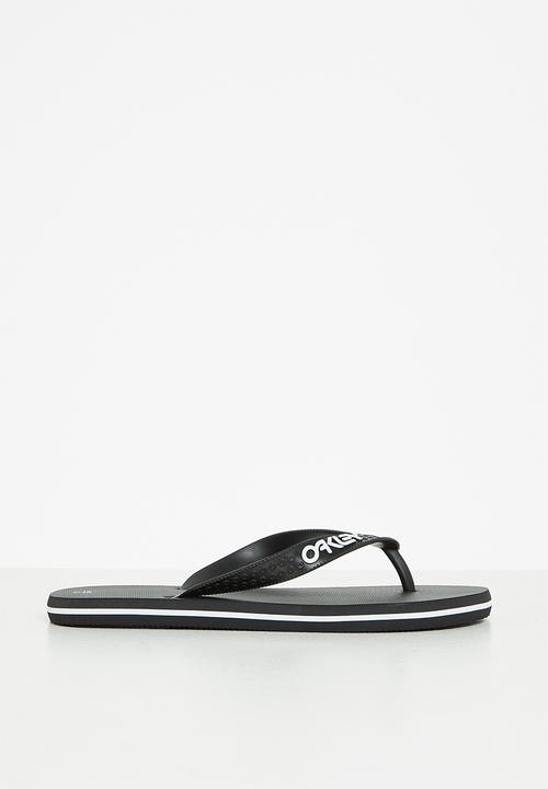 Oakley - Golden oak flip-flop - black