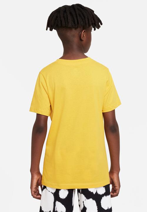 Nike - B nsw tee wildcard 3 - yellow ochre