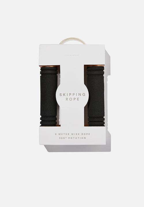Cotton On - Sky high skipping rope - black