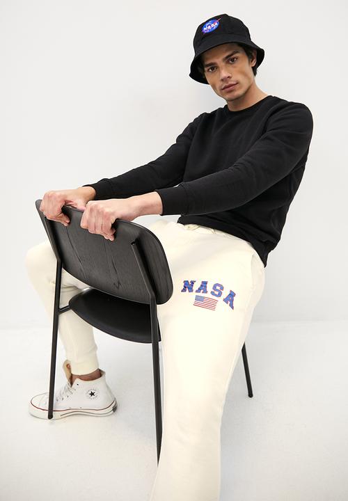Superbalist - Nasa branded usa jogger - white