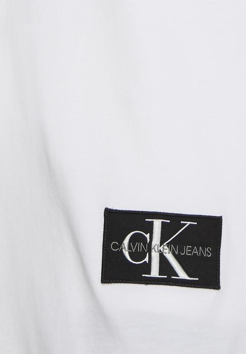 Calvin Klein - Badge turn up sleeve - bright white