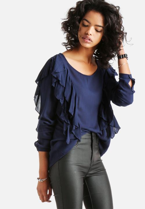 VILA - Sonny Ruffle Top