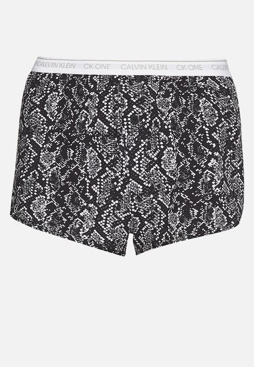 Calvin Klein - Ck one pj set - black/rattlesnake print 