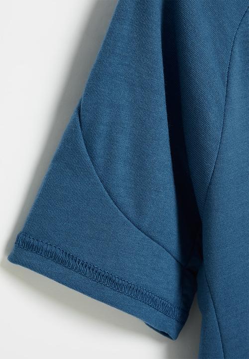 PUMA - Evostripe tee b - lake blue