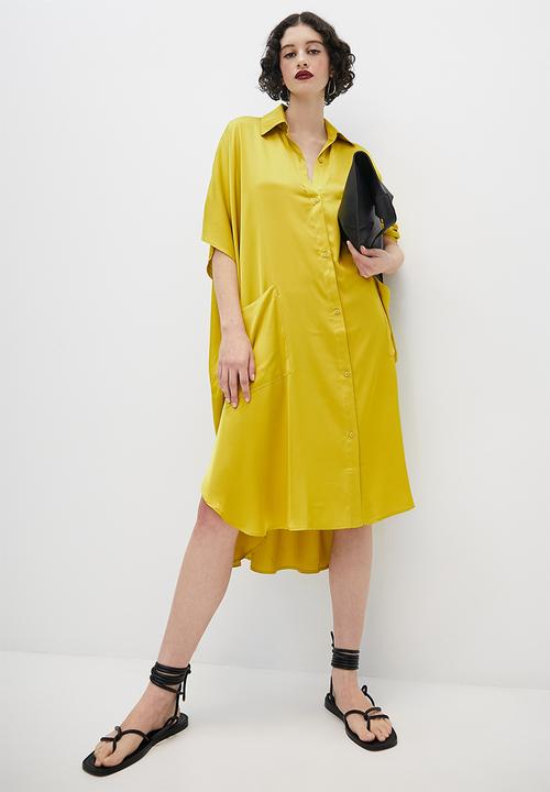 VELVET - Satin button through kaftan dress with slits - sulphur yellow