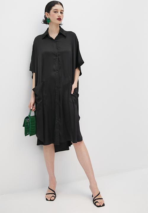 VELVET - Satin button through kaftan dress with slits - black
