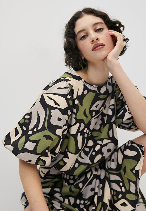 Superbalist - Balloon Sleeve Midi - cutout floral leaves