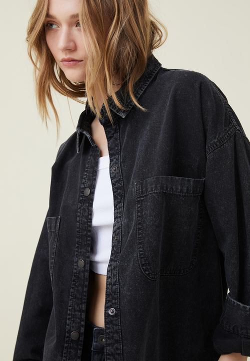 Cotton On - Oversized utility denim shirt - graphite black