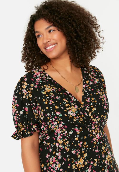 Trendyol - Plus floral v-neck woven dress - multi